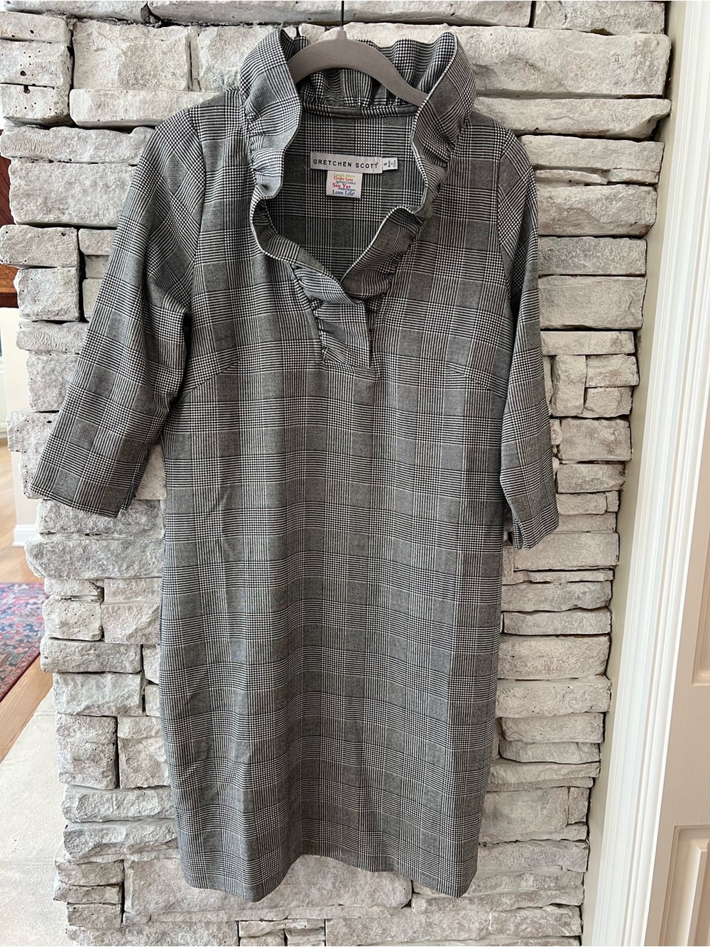 Gretchen Scott Wall Streeter Jersey Ruffneck Dress Plaid Midi Dress Gray & Black